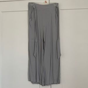 Aritzia Wilfred grey/blue Culottes